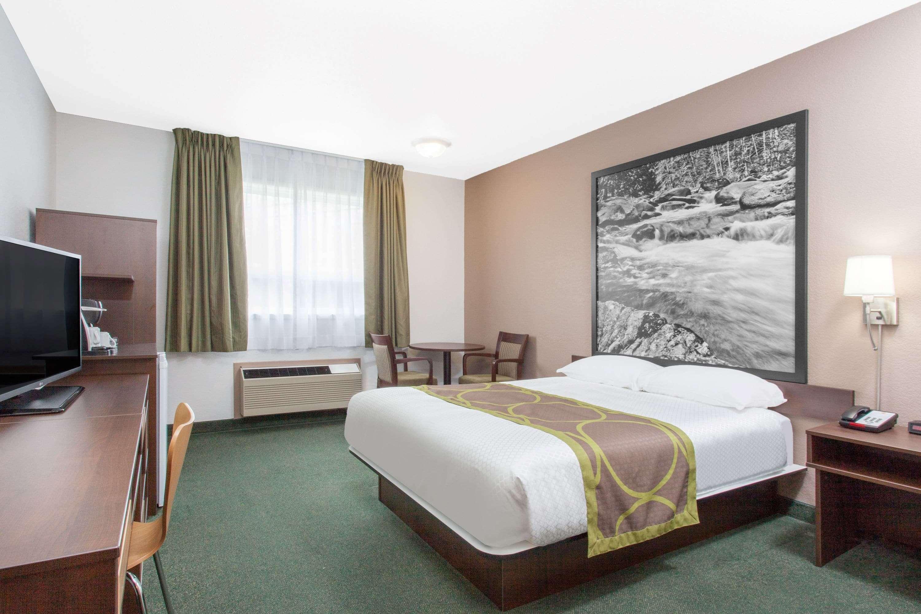 Super 8 By Wyndham Kenora Hotel Kültér fotó
