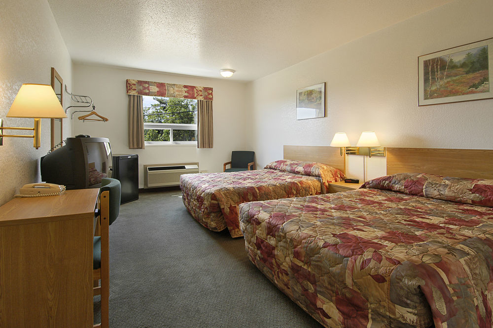 Super 8 By Wyndham Kenora Hotel Kültér fotó