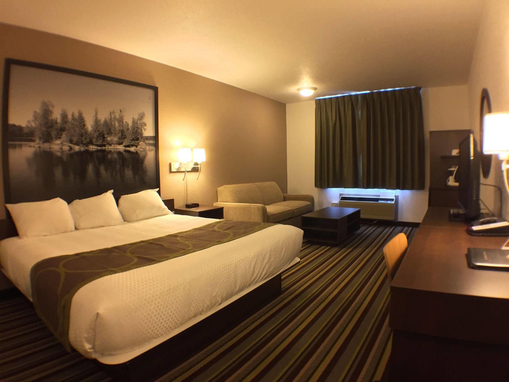 Super 8 By Wyndham Kenora Hotel Kültér fotó